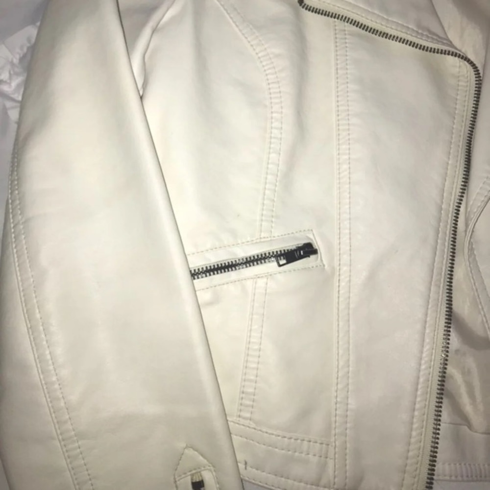 Leather Jacket - Picture 3 of 5